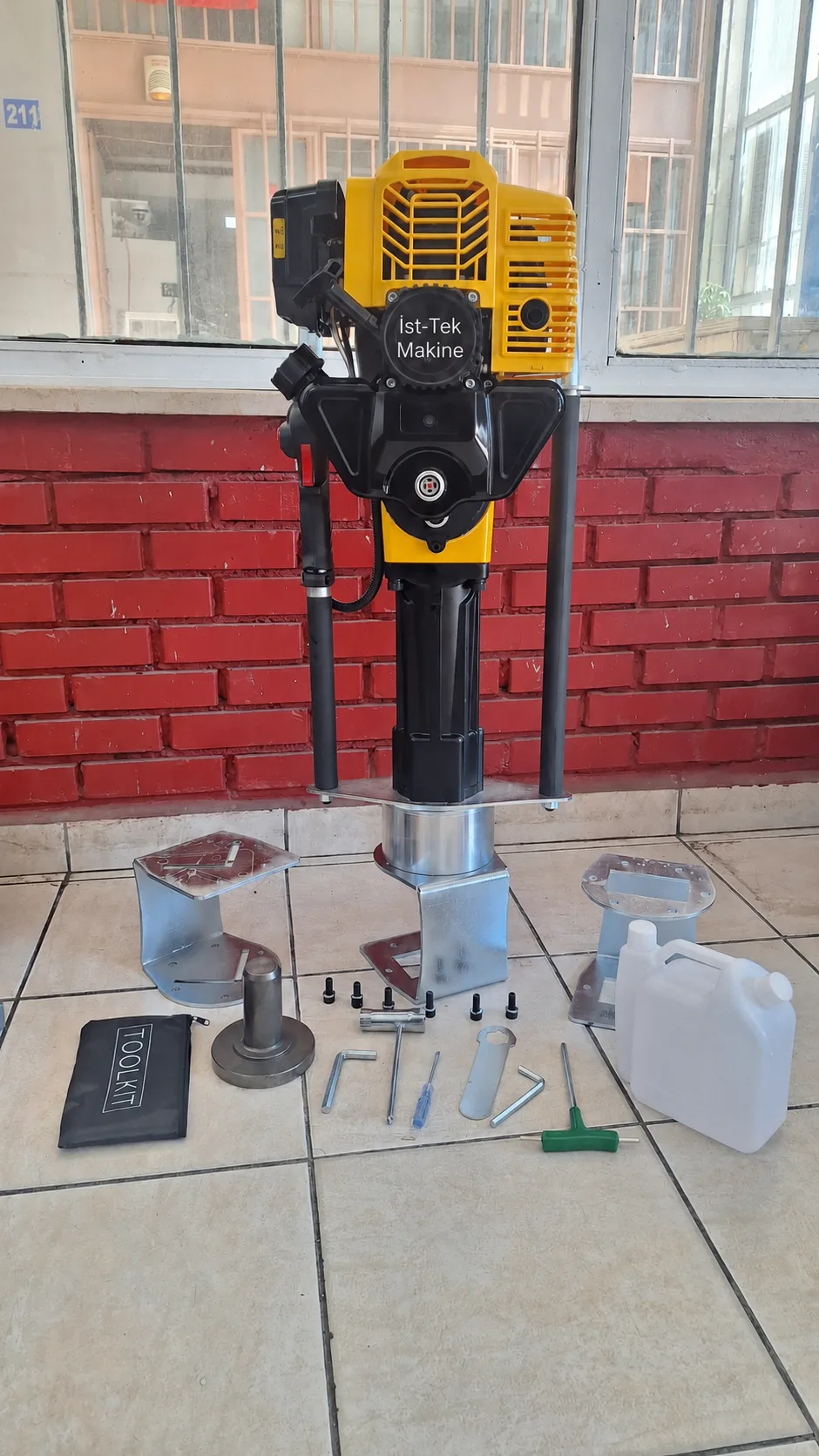 Kazık Çakma Ges, Karayolları, Çit, Güneş Panelleri + 2 Aparat Hediye
